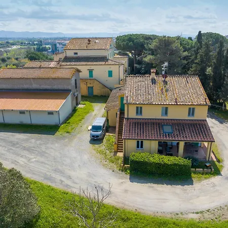 Enrichetta A Cecina (Livorno)