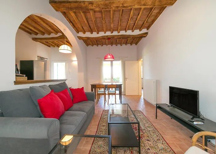 Enrichetta A Cecina (Livorno)